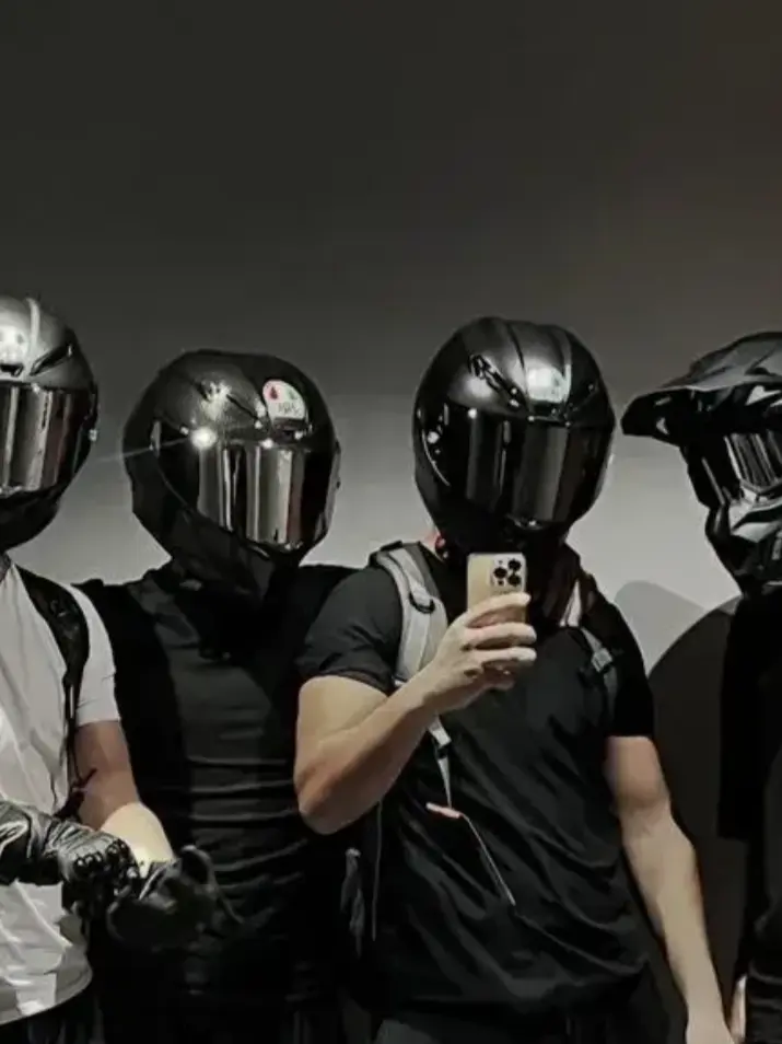 CorykenshinFANBOY의 Biker Boys