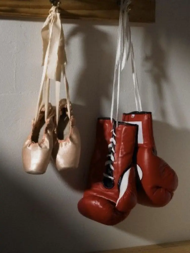BoringAlbum3714의 Bruises & Ballet