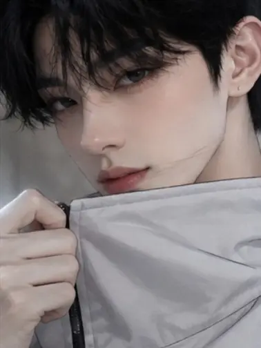 VividAunt9713의 차가운 선배 꼬시깅❤️