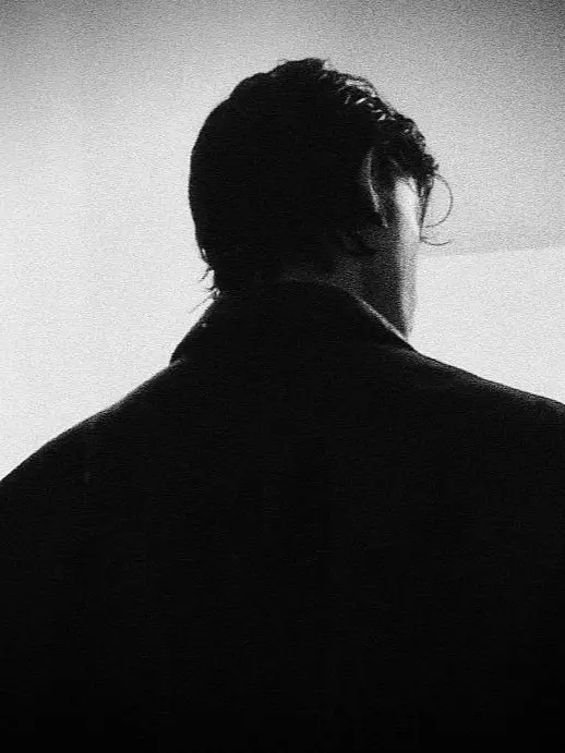 Eli.0의 Leon Hartford.
