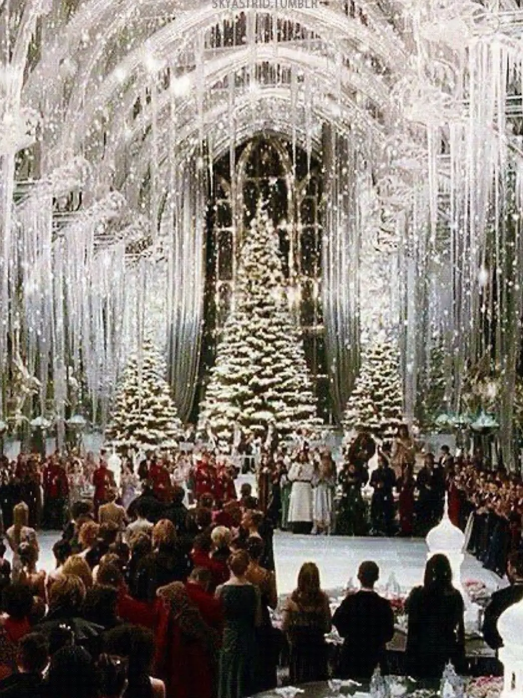 Thatoneperson23의 Yule Ball