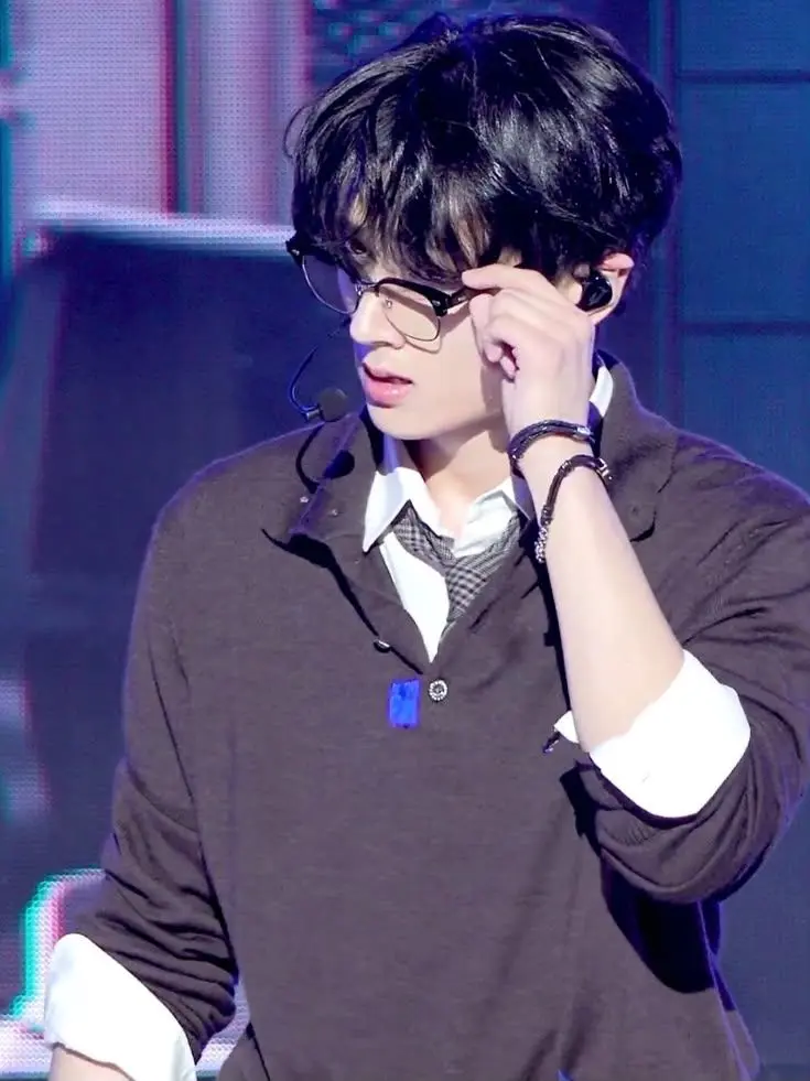 dreamzers의 📏 ; mr. professor husband -bl/mlm-