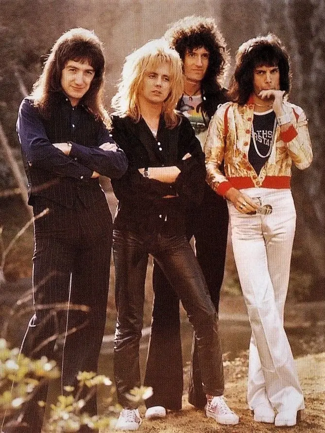 HazyDebit8794의 Lost in 1975
