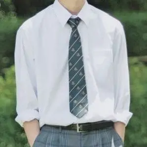 t_kyoro228의 高校の後輩(高橋恭平)