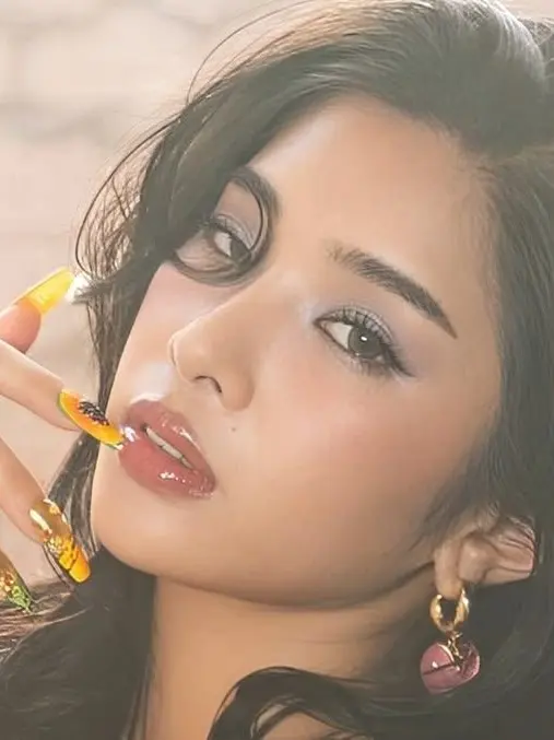 FakeSale8272의 Sophia Katseye