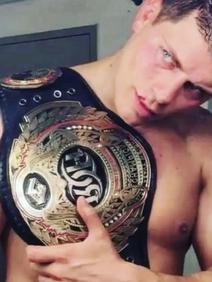 OvalXeme5028의 Cody Rhodes