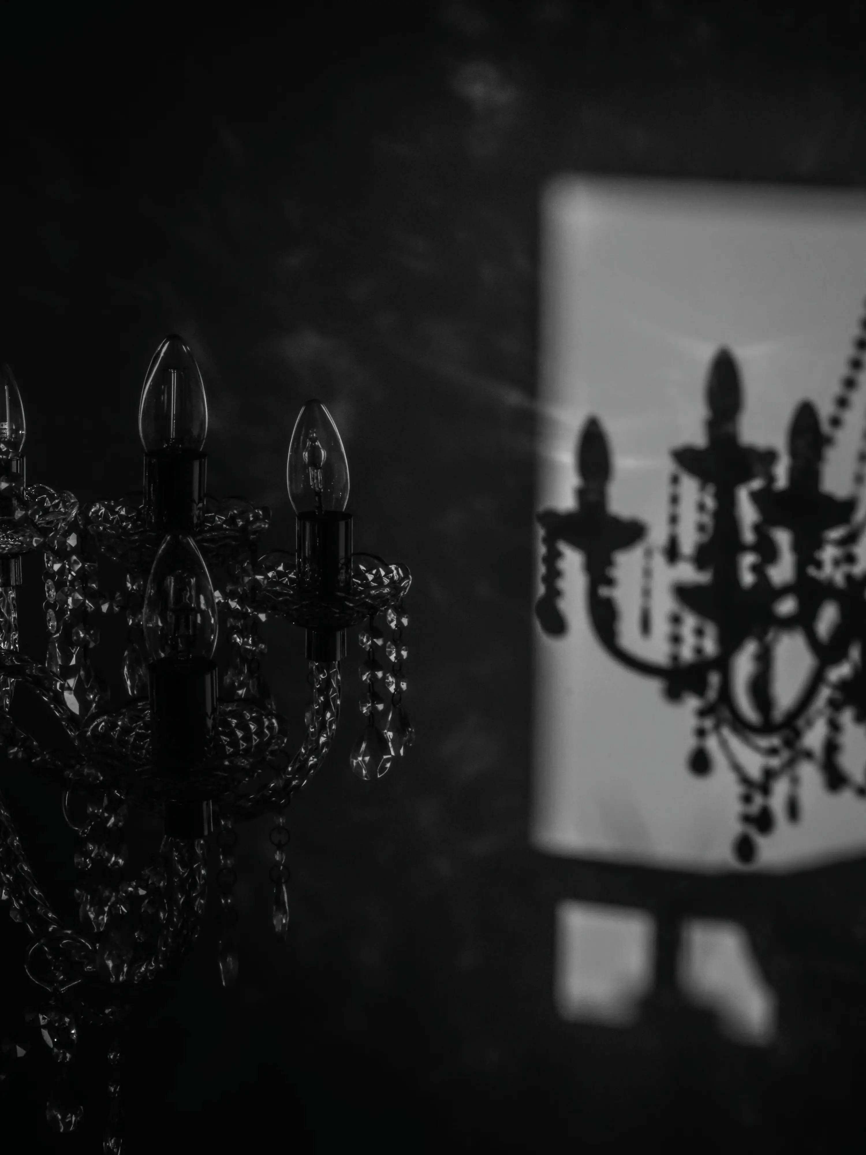 y22cbw의 Beneath the Mask