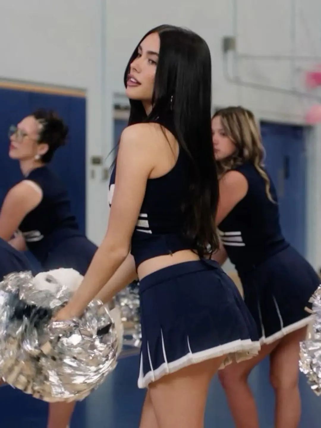 LeanCash5770의 Cheer Captain Love/Hate