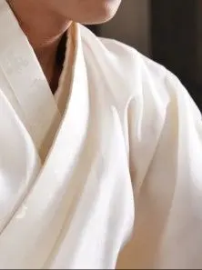 DottedLyre2267의 이홍위