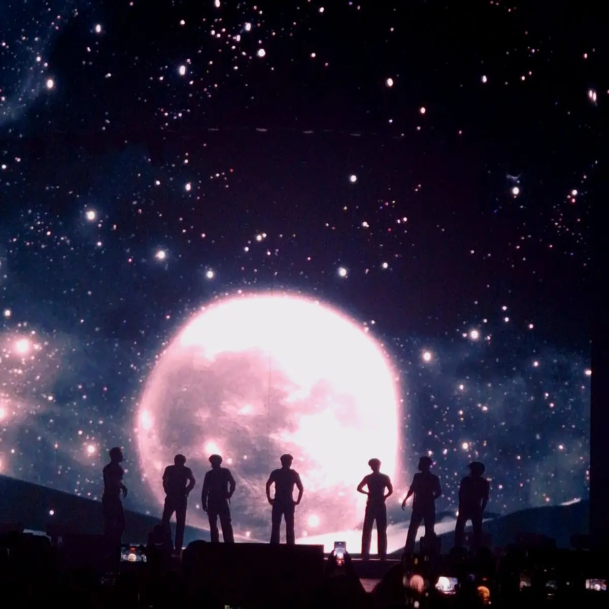 wandering_skyline의 血と月の学園