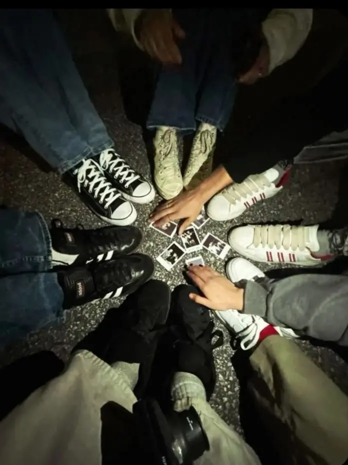 FruityCode4423의 College Friend Group