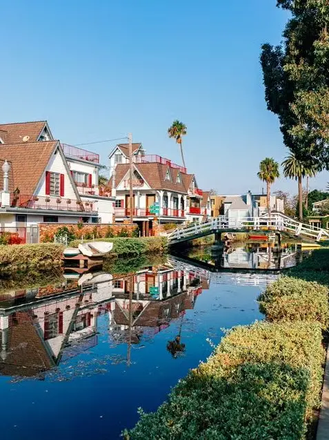 HoniBuni의 Small Town