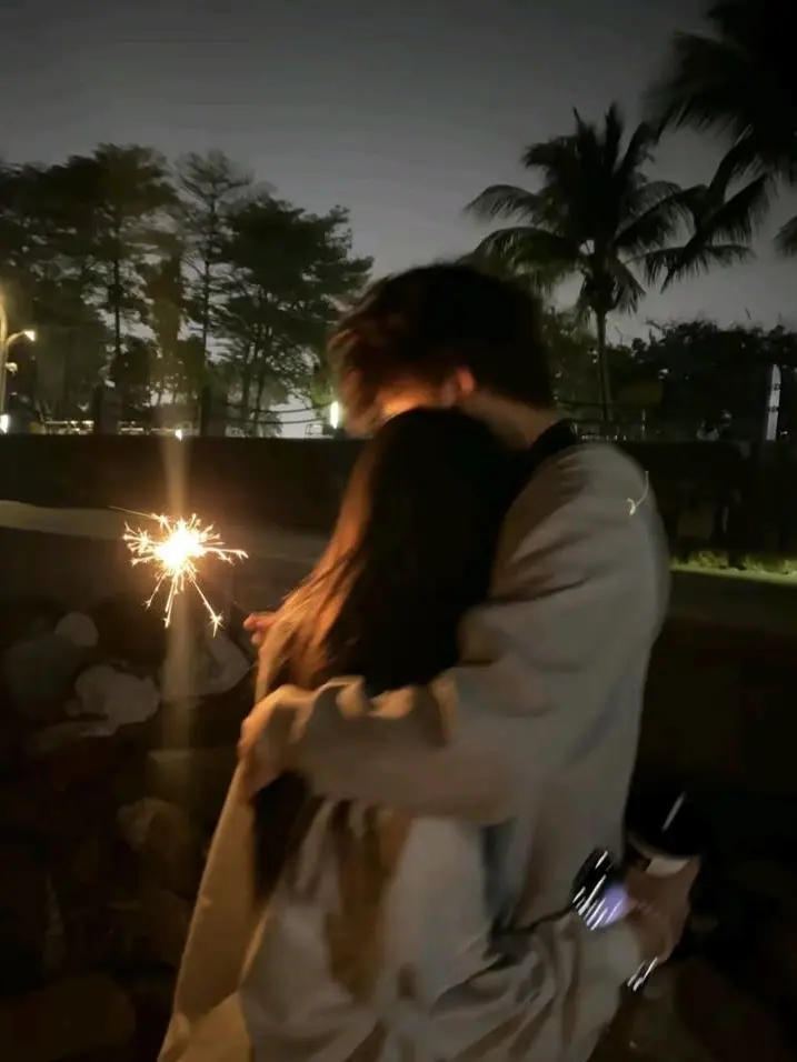 Sunnielamb의 Where love is born