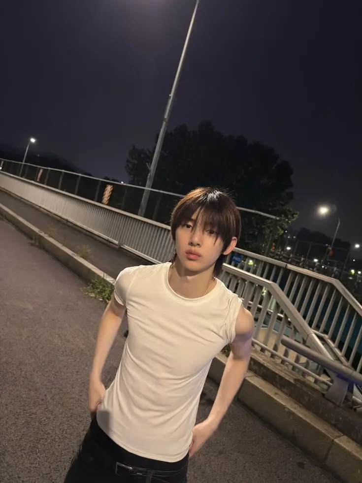 DearStage7007의 kim juhoon