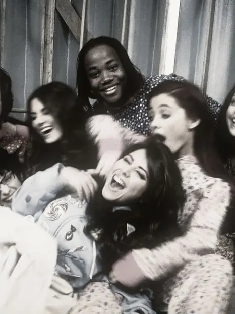 Yojinni46739의 VICTORIOUS