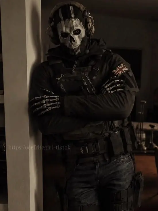 CallSignPhoenix의 Simon Ghost Riley
