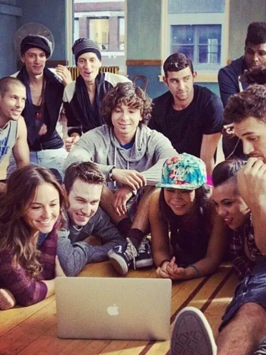 DampFossa3940의 Dance Floor Rivalry