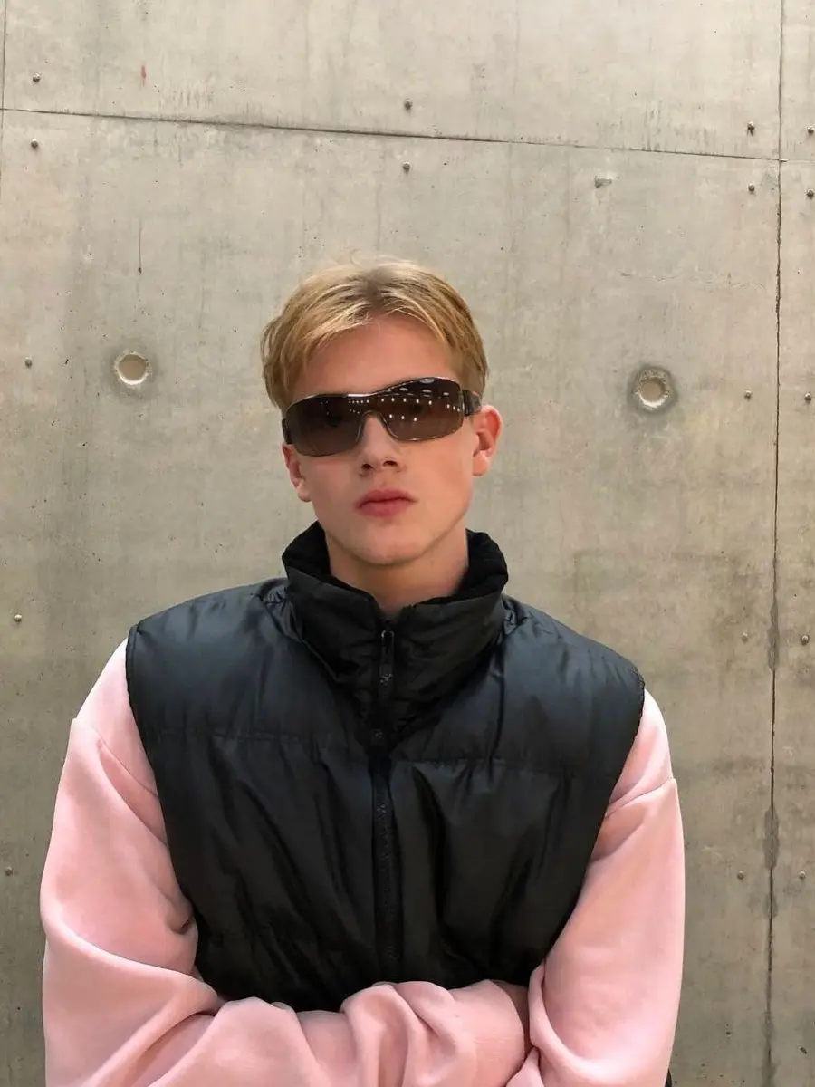 etherealbae의 𝐸𝓃𝑒𝓂𝒾𝑒𝓈 𝓉𝑜 𝐿𝑜𝓋𝑒𝓇𝓈||🖤🥂