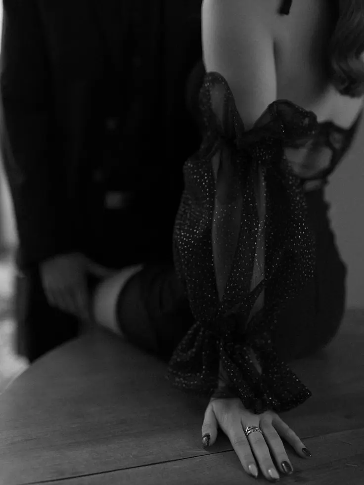 lunaxyra의 The man you held