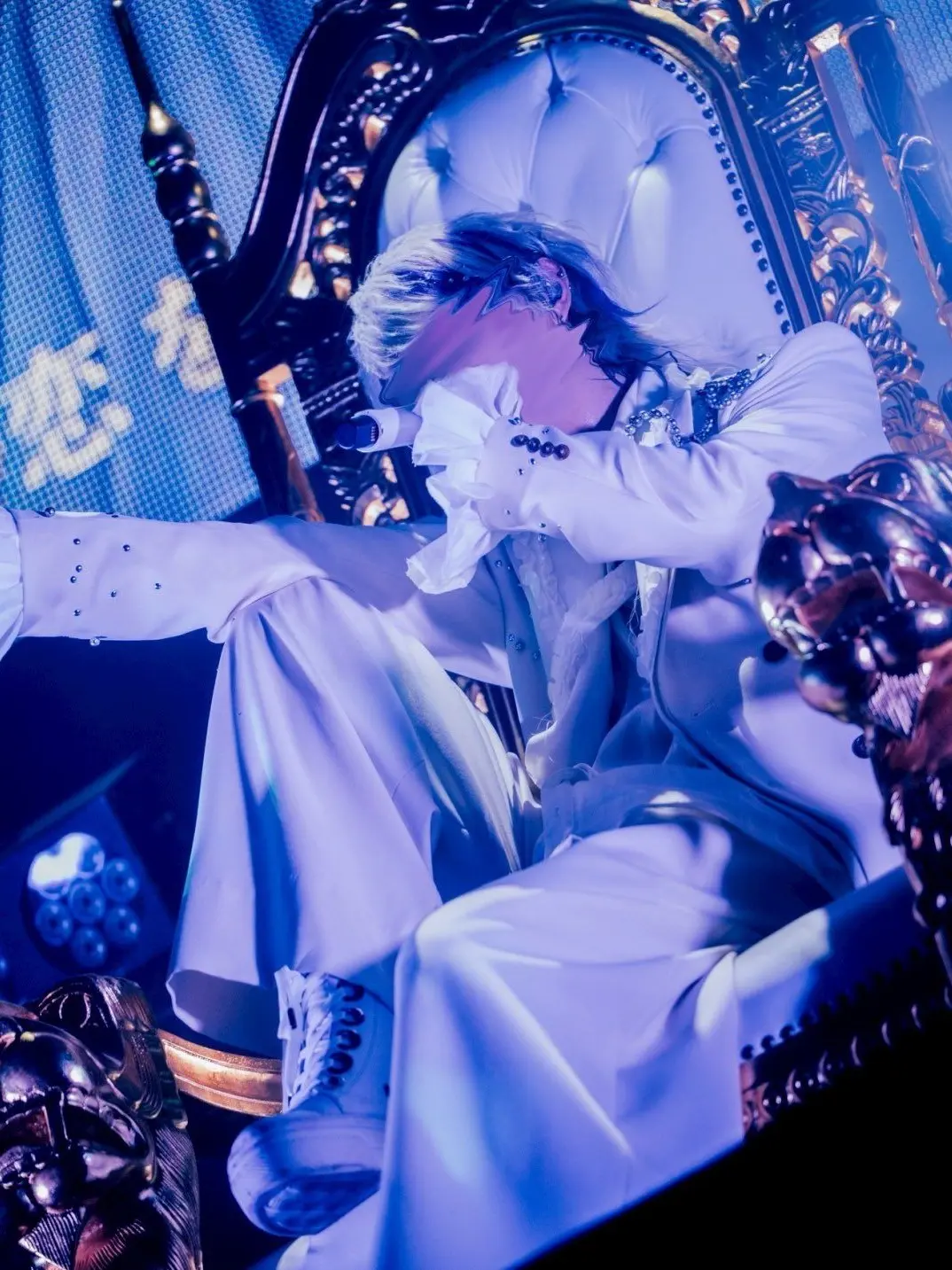 LovingCloak1983의 めんへらかっぷる