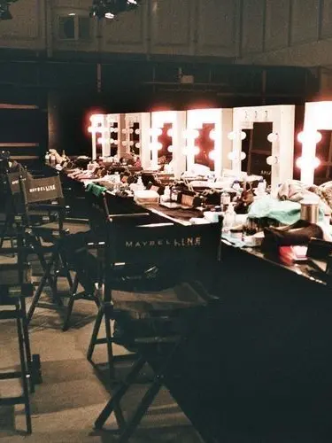 SnazzyEasel6861의 .