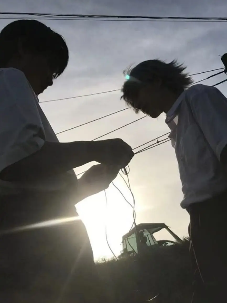 submarine의 권태롭고 위태하게
