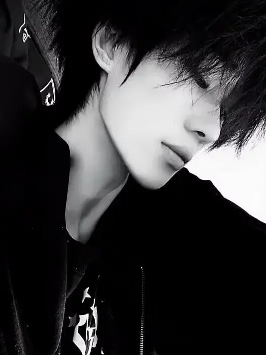 ToughPie1417의 ☆~Love at first Sight~☆