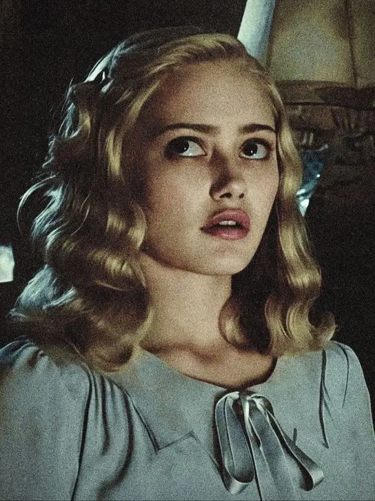 Ilovemyhomelandrussia의 Miss Peregrine's Home For Peculiar Children