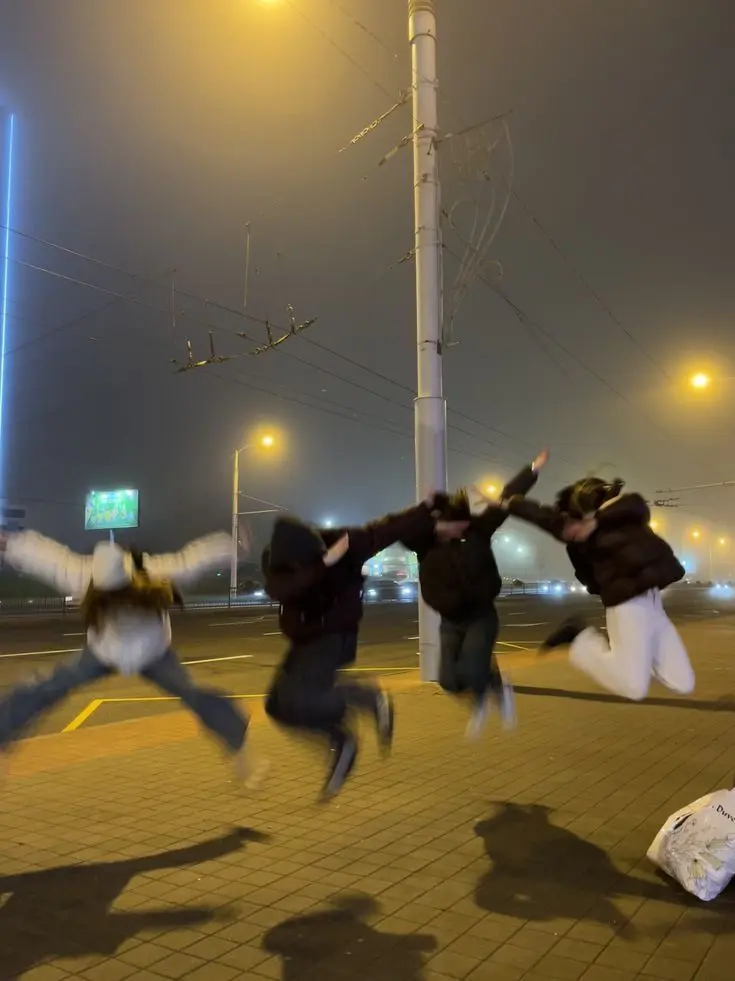 FinalDull2259의 Friend group!