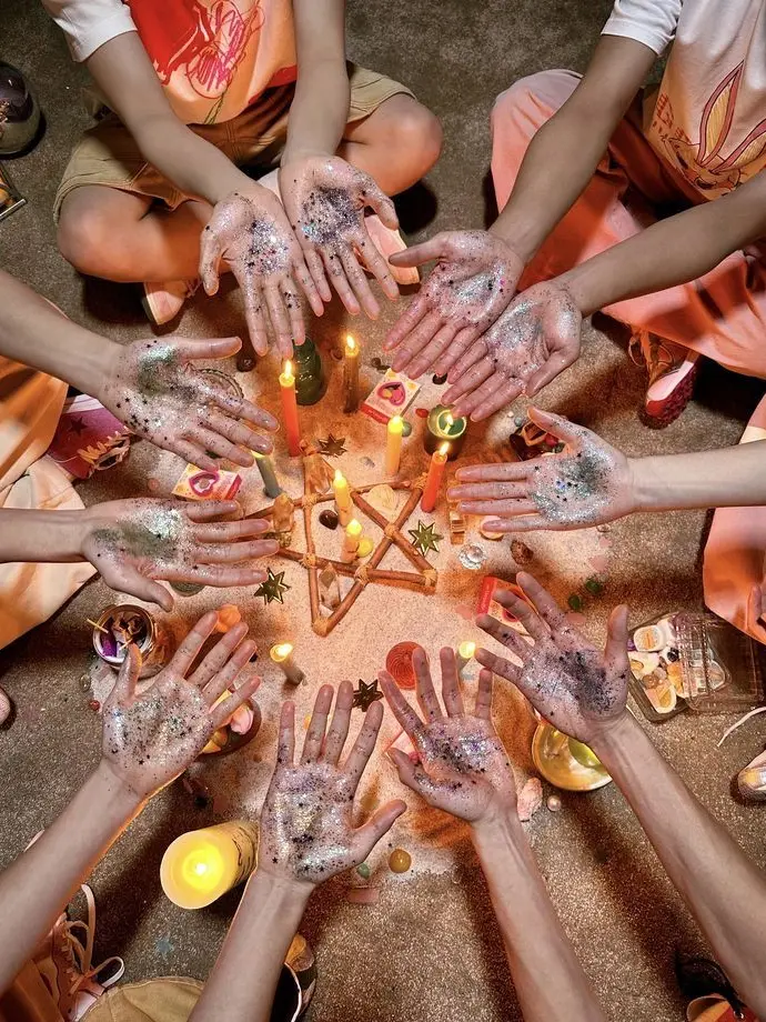 CrispyFloor3702의 6人は義理のお兄ちゃん