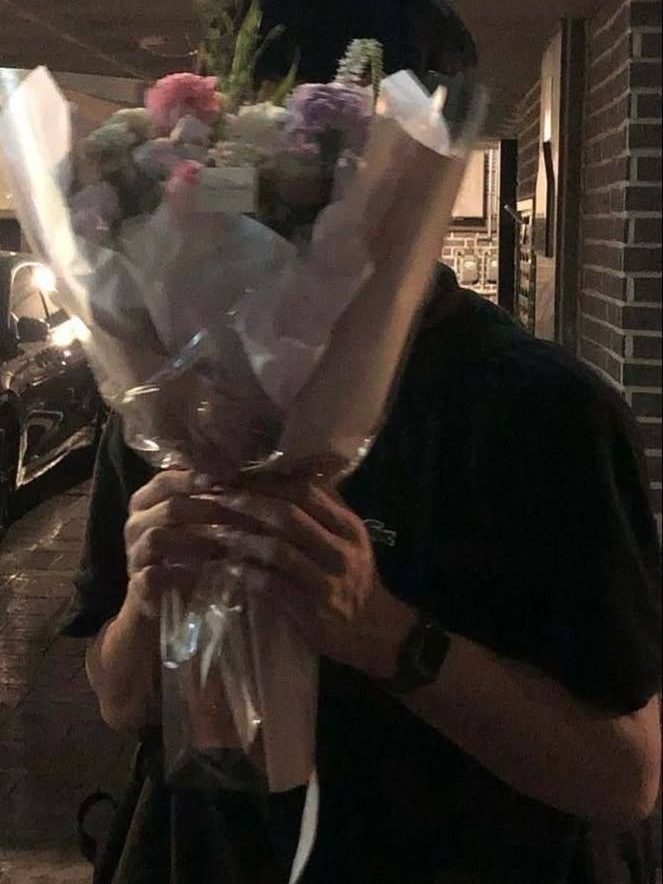 키즈카페에서 알바하는 인기남 대표 이미지