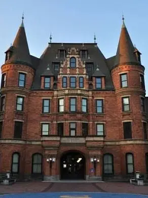 Shybat의 Avian academy