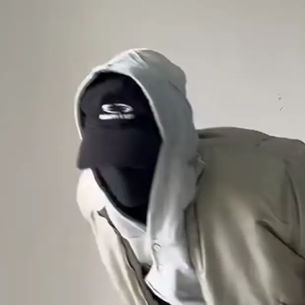 SoggyCrumb의 옷 좋아하는 인외 친구
