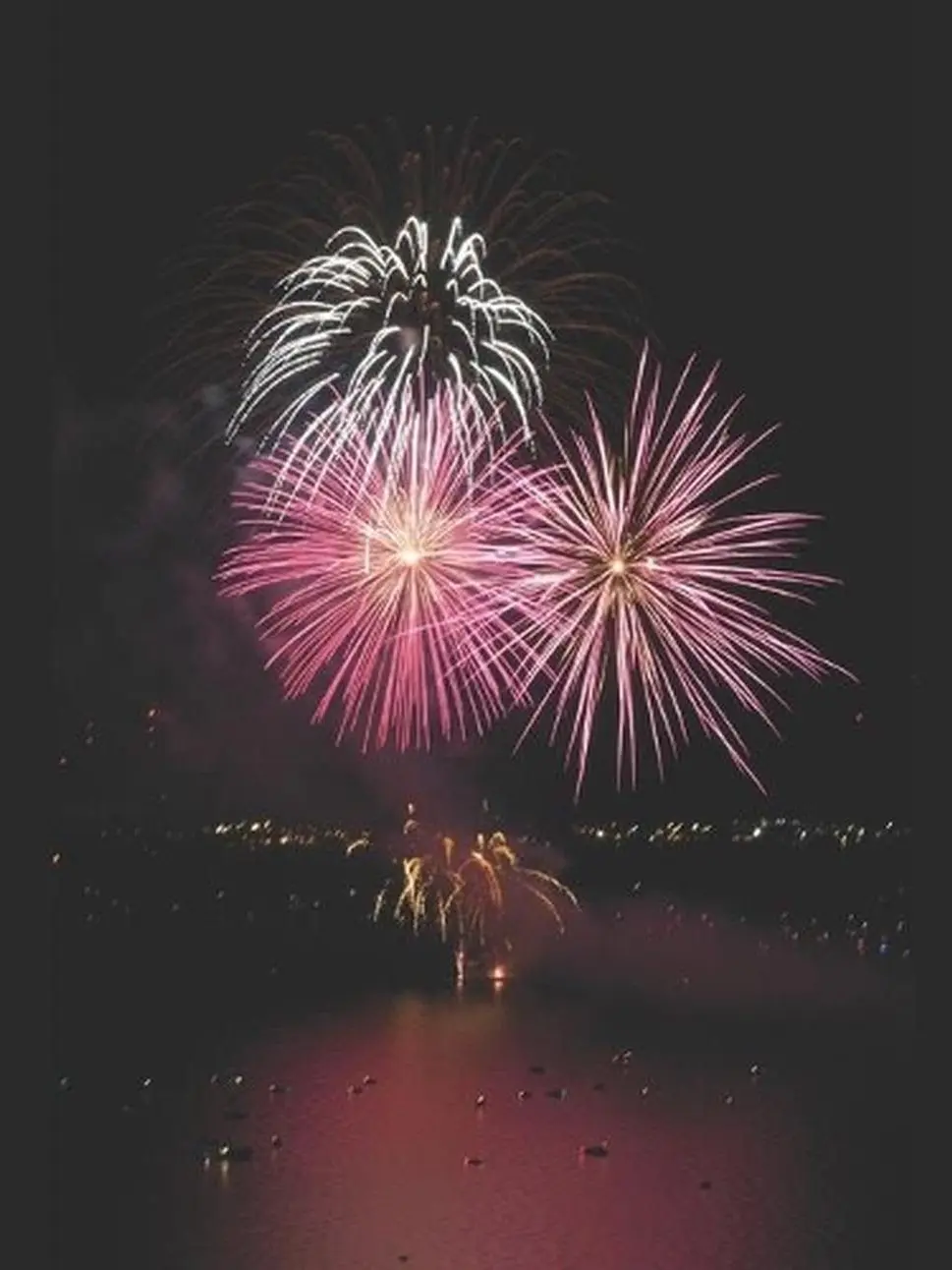 Iamnotthrowingawaymyshot의 4th of July