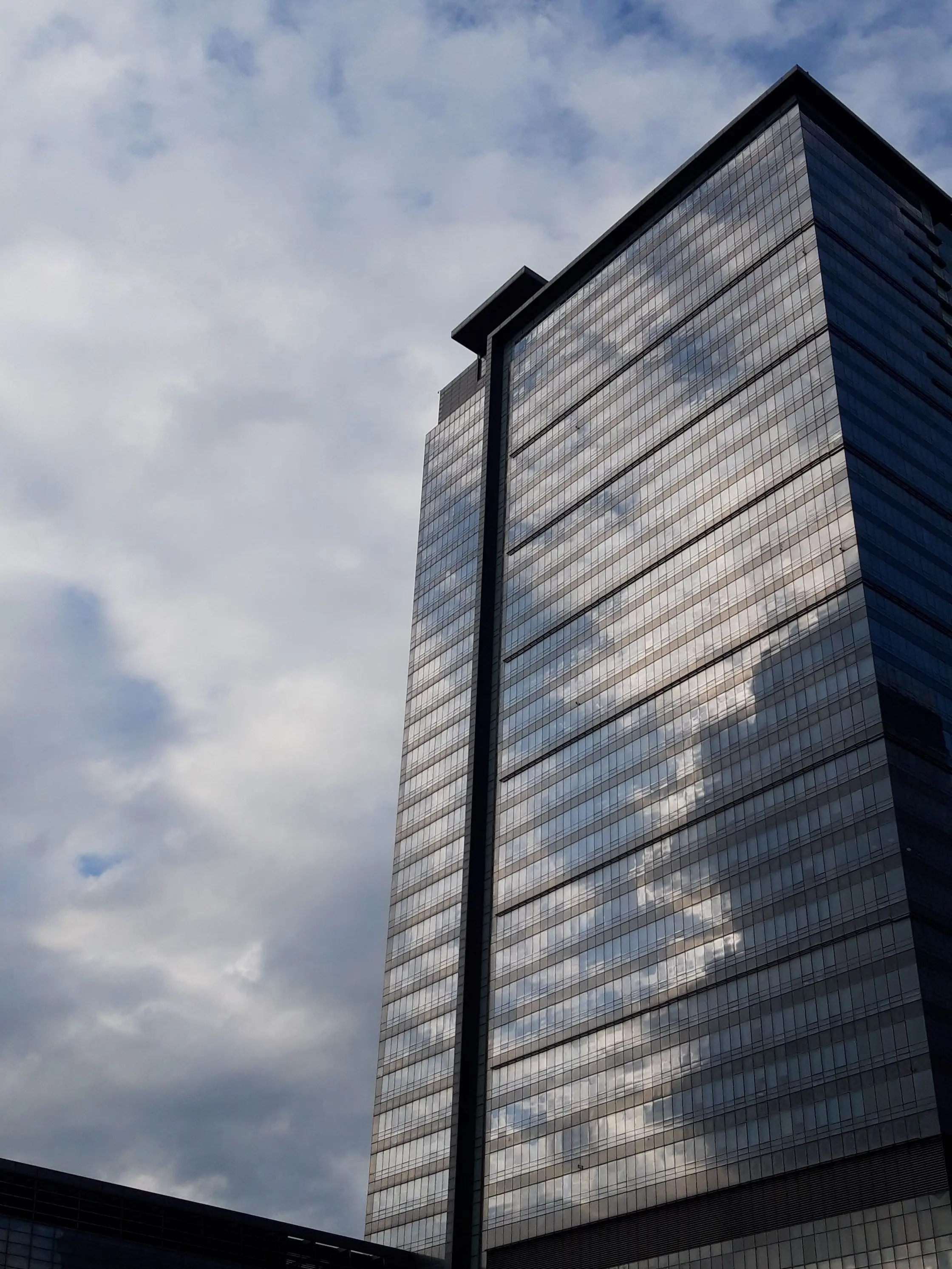 DemureMamba7866의 SCP-076 & SCP-073