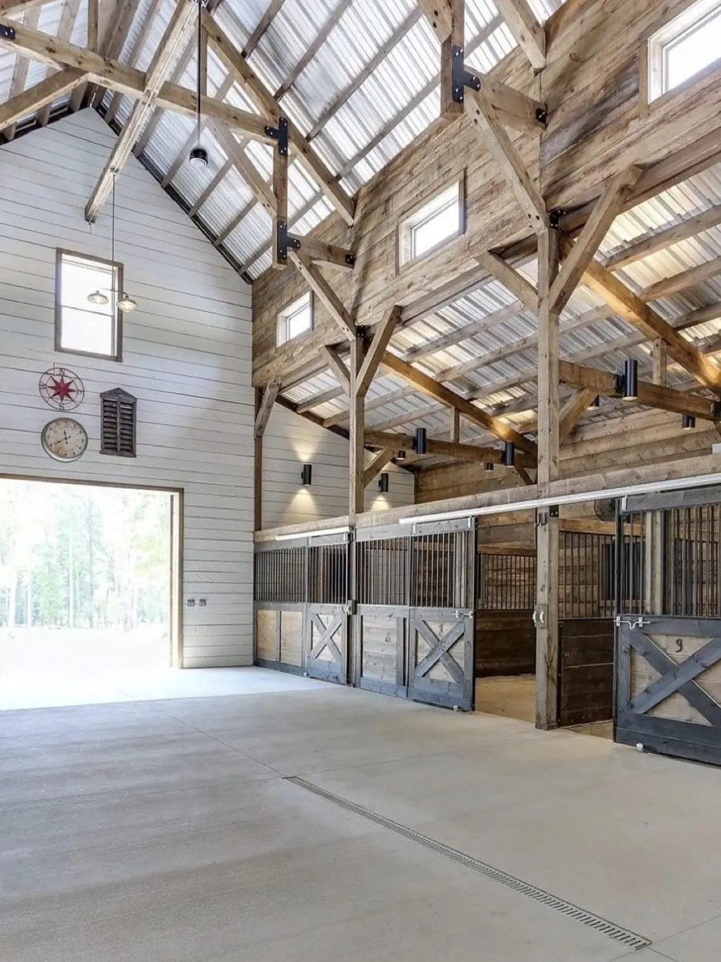 SquarePouch2698의 New boy🤍🇬🇧