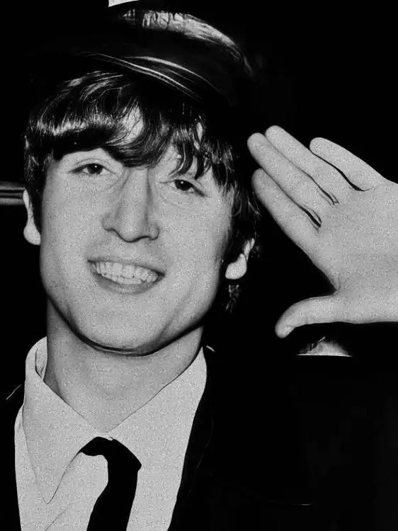 EasyBack0885의 John Lennon