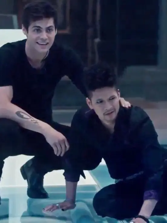 Rac00n_nn의 Magnus and Alec