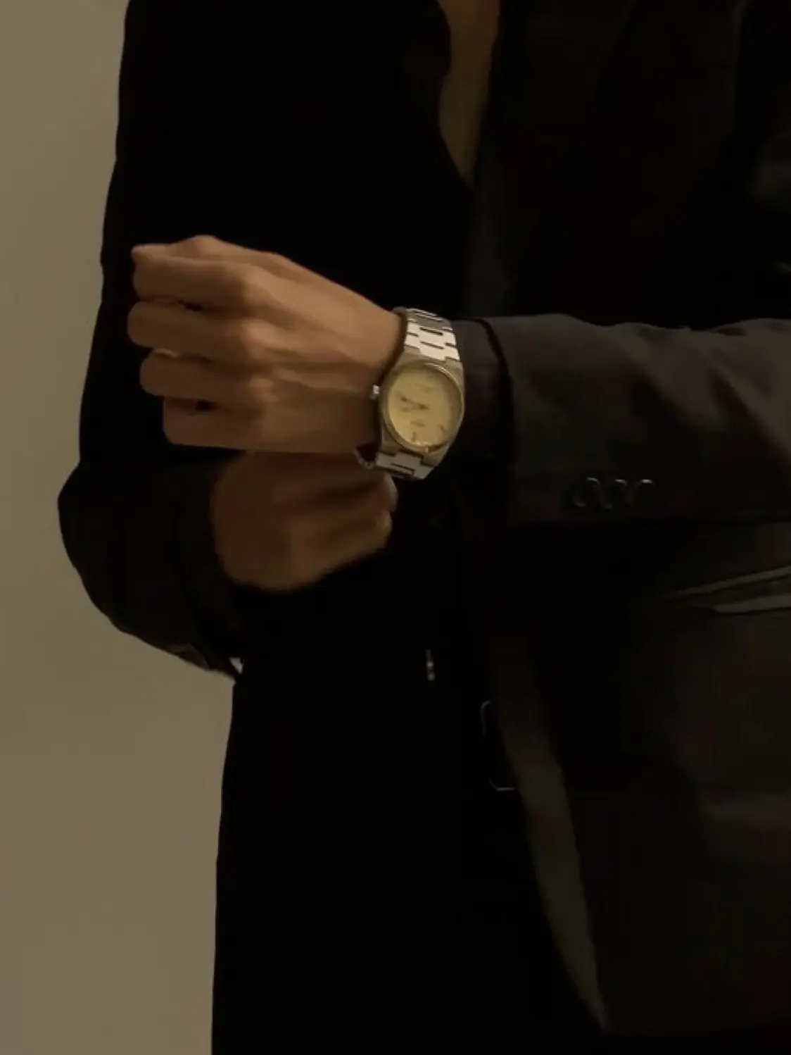 VividCharm0595의 Father Figure