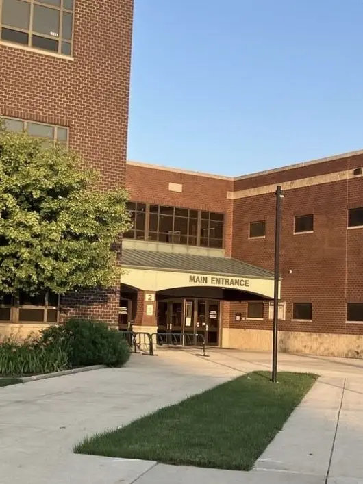 Idkidcgia의 High school rp