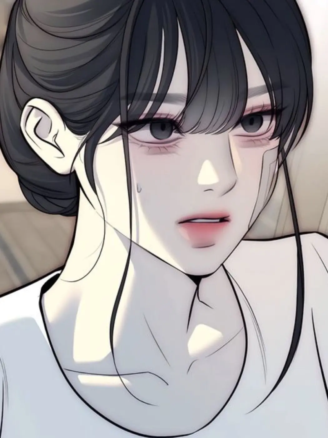 FineGlove7083의 이현과 동거를 하게된다