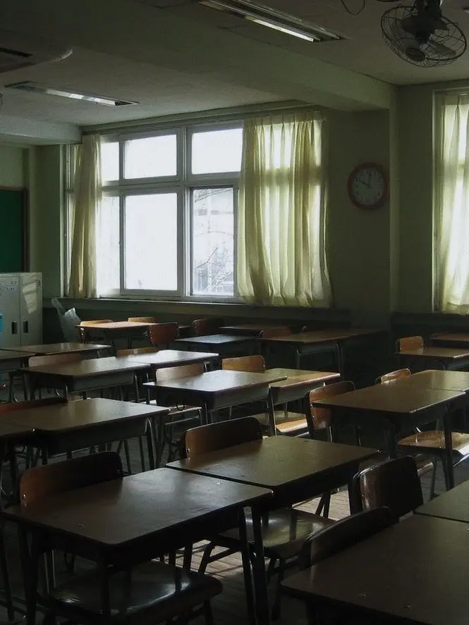 MiniCodec3833의 窓際の君へ