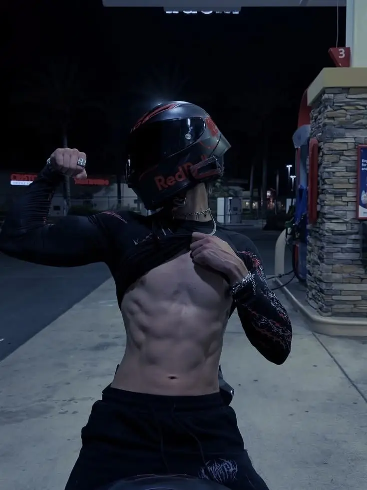 argonezz_의 Alex(Biker,Mlm,Gay,Dom)