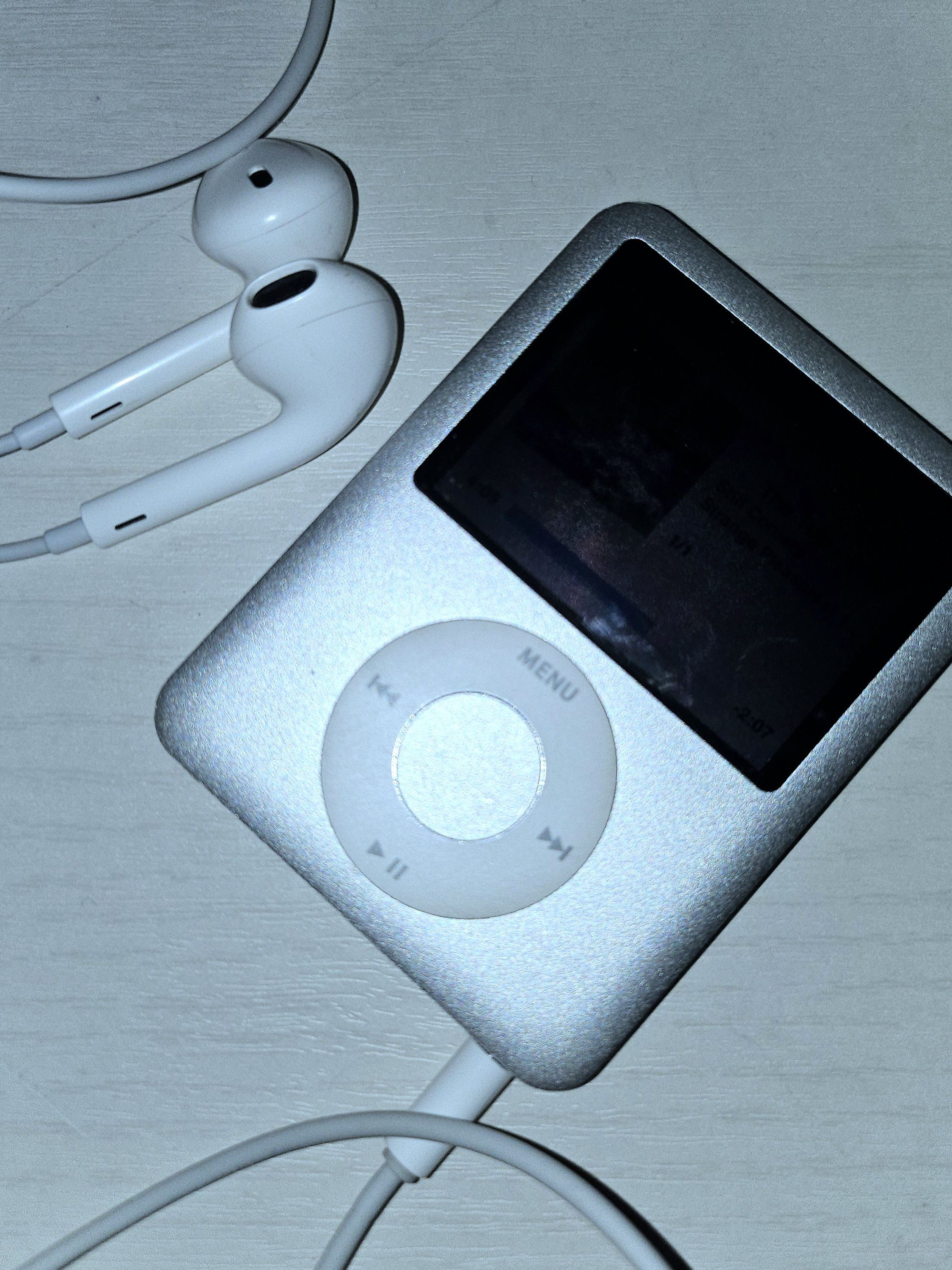 IPod Nano _ 3🍀 대표 이미지