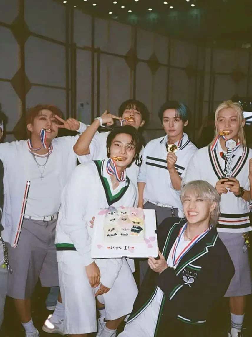 Jayski의 SKZ - Favorite Trainee - BL