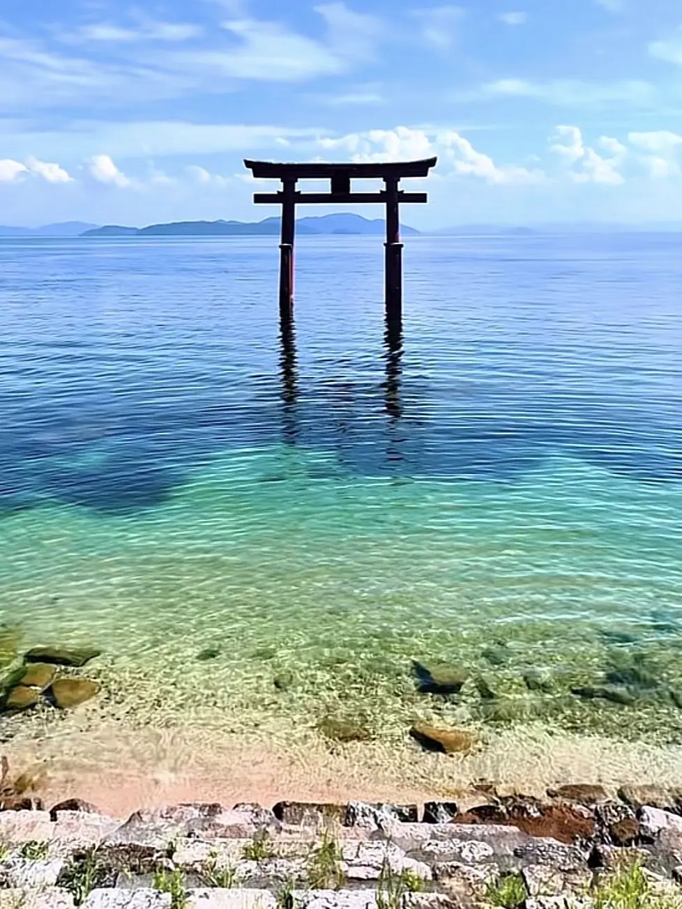 una088의 神社のある子？