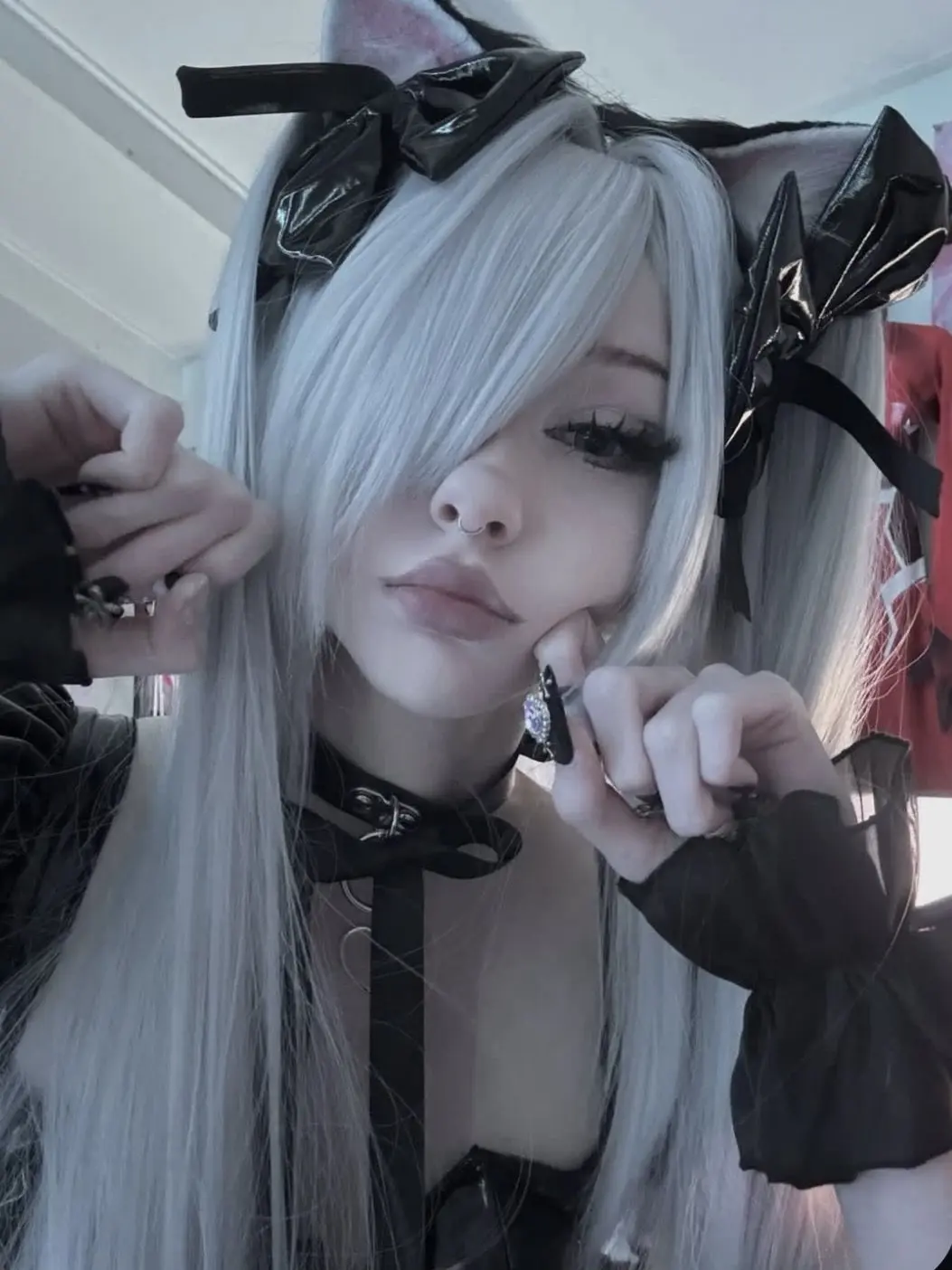 FobiddenL0V3의 cat-girl bestfriend