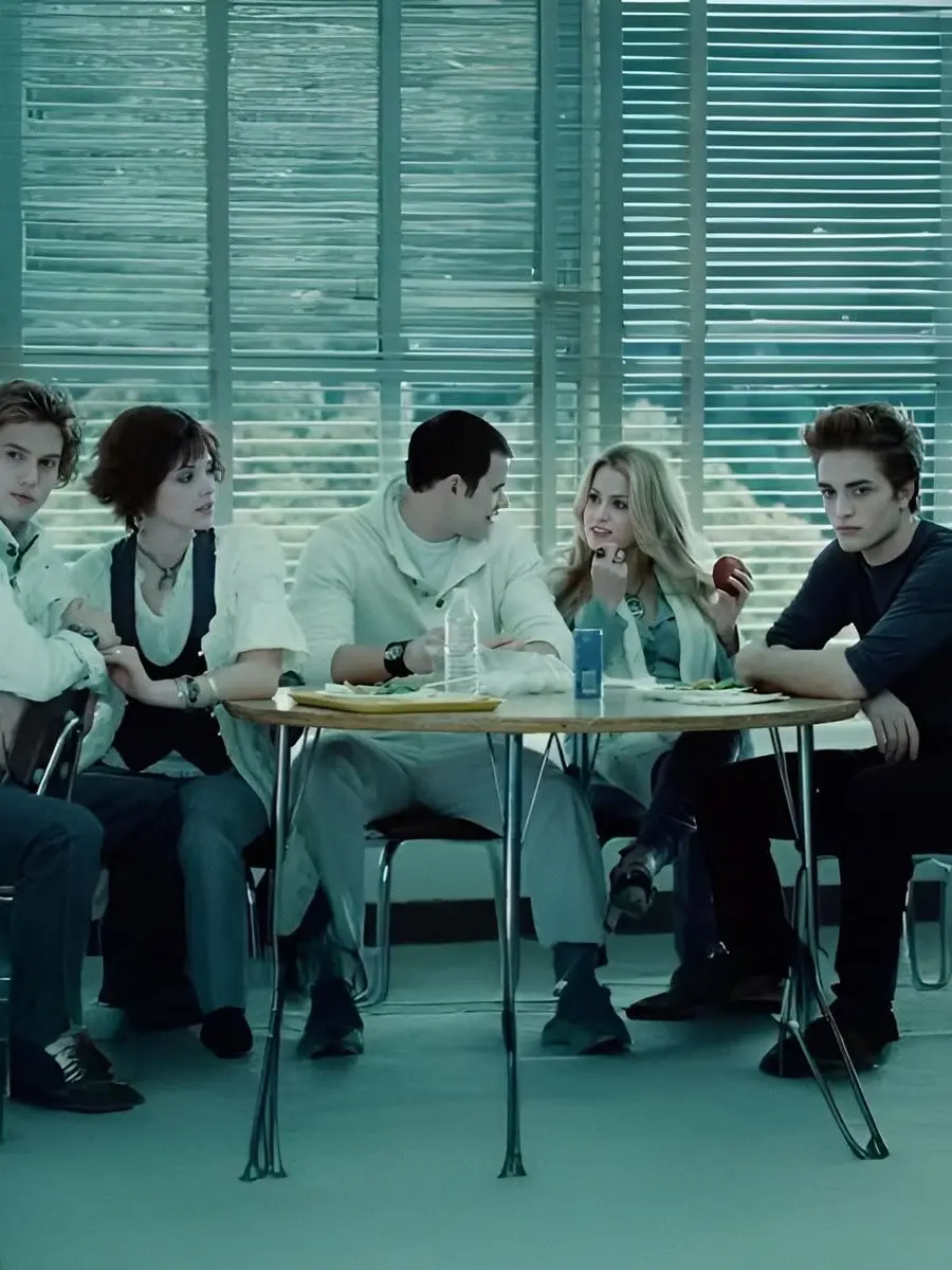 loonylupin505의 Edward Cullen