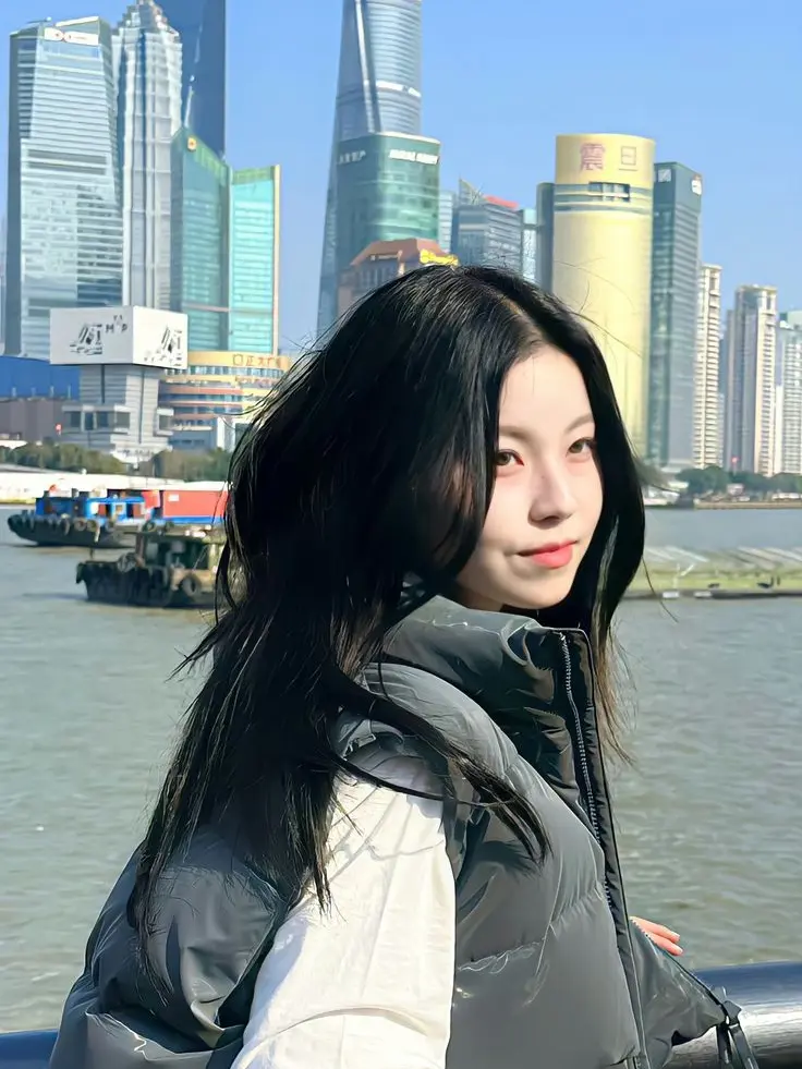 EggyNerve4347의 아이돌 장규진과 비밀연애