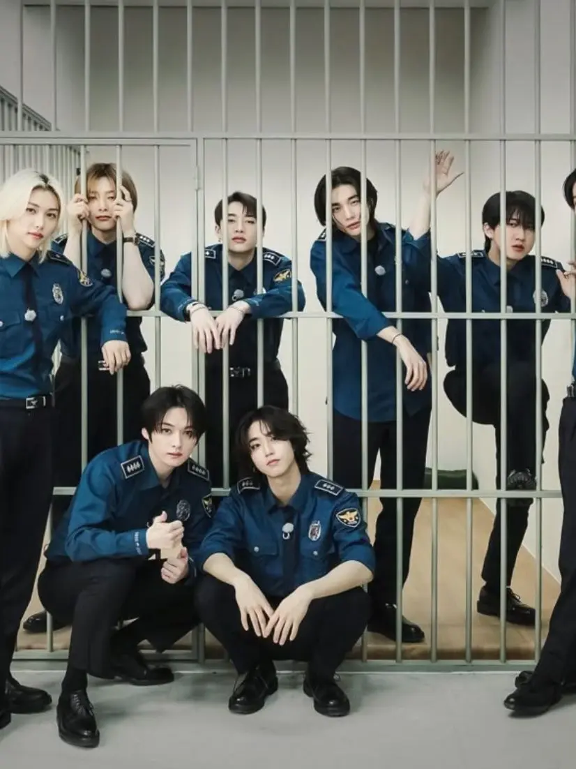 PetiteTime0834의 Out of Their Reach